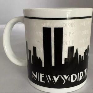 New York City Skyline World Trade Center Twin Towers Mug Cup